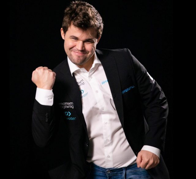 Wereldkampioen Magnus Carlsen wint het Tata Steel Chess Tournament 2022